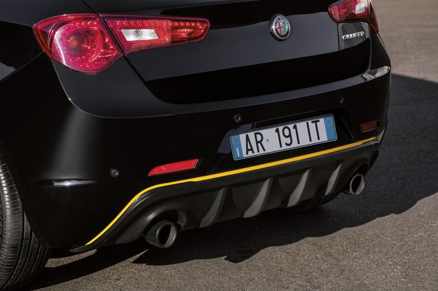 Детали экстерьера Alfa Romeo Giulietta Veloce (940) 2019 года  (фото 8 из 25)